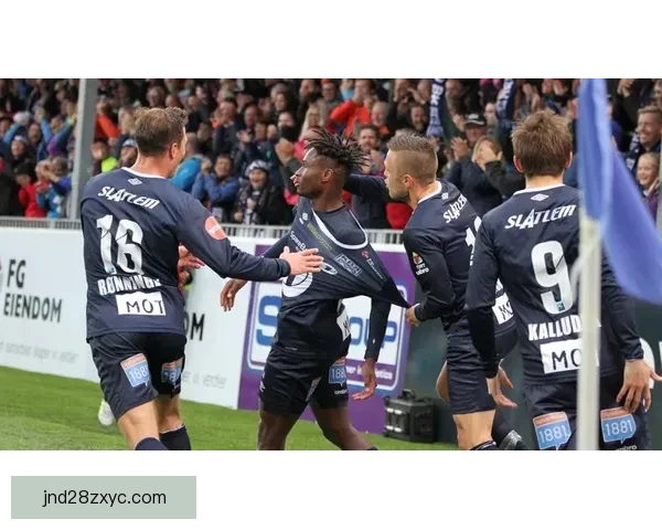 瓦尔贝里凭借顽强防守以1比0战胜延雪平成功拿下关键三分