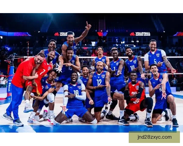 甘拿斯亚门多萨后备队力克堤格雷后备队2比1取胜展现顽强实力